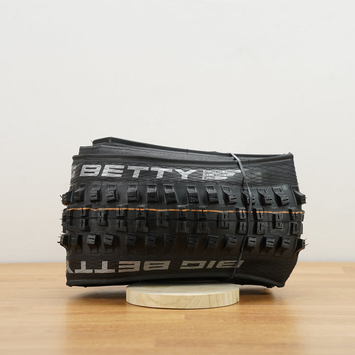 Schwalbe Big Betty 29x2.4 Addix Soft Super Trail - NEW OEM