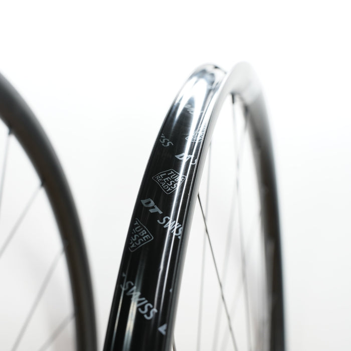 DT Swiss E1800 Wheelset - NEW OEM