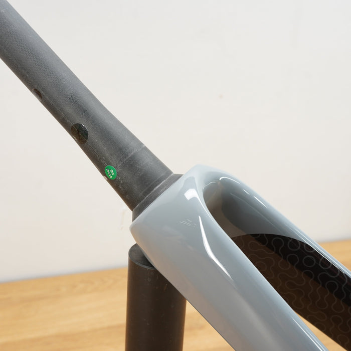 Parlee RZ7 Carbon Fork - Nardo Grey - NEW OEM