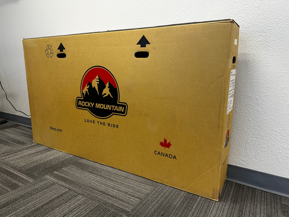 Rocky Mountain Altitude Carbon 70 - SM - 27.5 - NEW