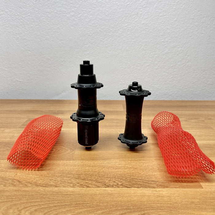 ENVE Gen 1 Carbon Road Hubs - Ceramic Bearings - NEW